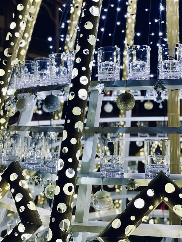 日本最大級といわれる幻想的なキャンドルツリーも登場 熊本・水前寺