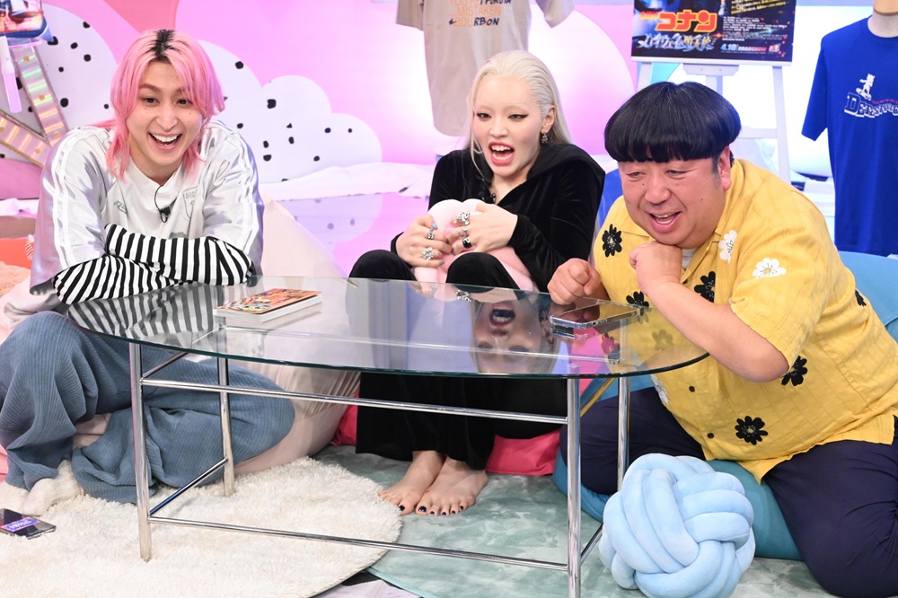 ゆう 番宣広告シリーズ ～ 山口百恵急病のピンチ！『人はそれを ☆テレビ