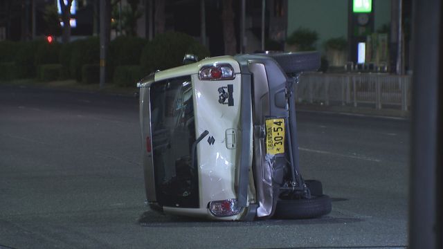 車３台絡む事故　６人搬送　３０代女性が死亡　名古屋・南区