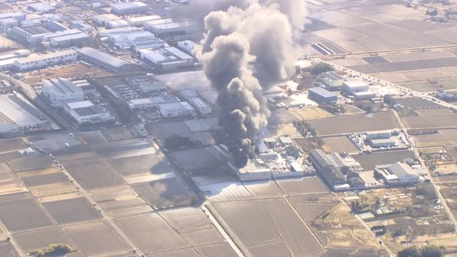【速報】廃棄物に火がついたか 稲沢市のリサイクル工場で火事(1月30日午前9時30分)