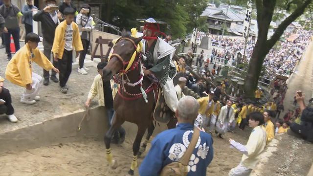 伝統の「上げ馬神事」　坂を緩やかになど“対策”も　三重・桑名市 多度大社 