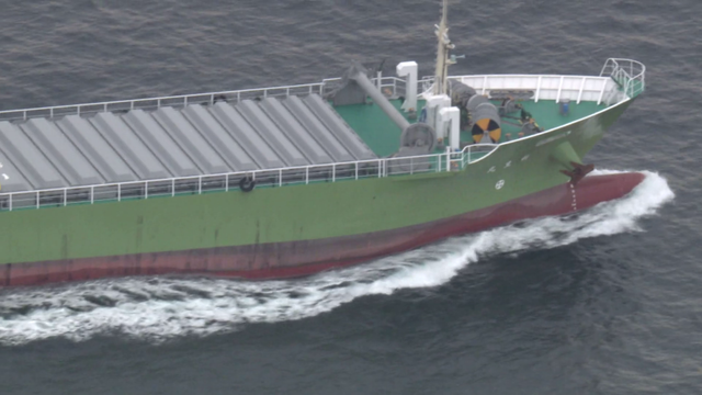 “船がまっすぐ向かってきた”12人死傷の船舶事故、貨物船は減速せずに衝突か...逮捕の航海士「回避動作を取ったが間に合わなかった」 三重・鳥羽市沖