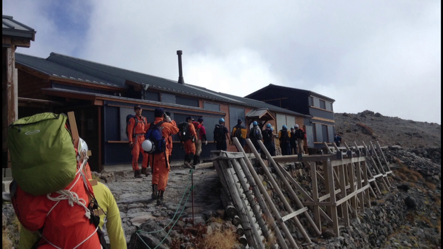 戦後最悪の噴火災害「御嶽山噴火」から10年…　“噴火を知らない”娘が父親と共に御嶽山へ　山岳救助隊として活動した父親が伝えたかった「大切なこと」