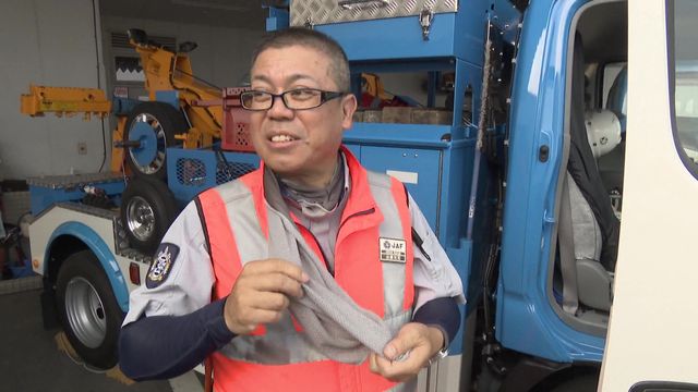 “酷暑日”車のトラブル増加　全員汗だく…故障車に対応　JAF岐阜支部に密着