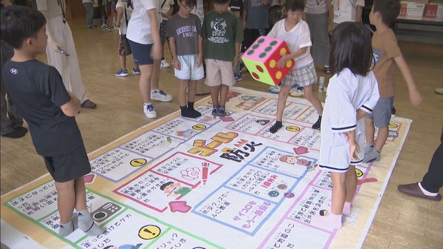 もし発災時、暗闇でライトがなかったら…夏休み中の小学生が「防災」学ぶ　岐阜・高山市