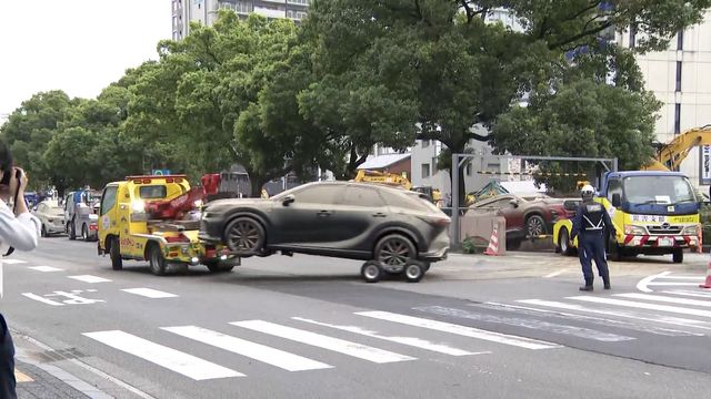 水没の地下駐車場　水につかった車の搬出作業終わる　駐車場の運営会社が発表