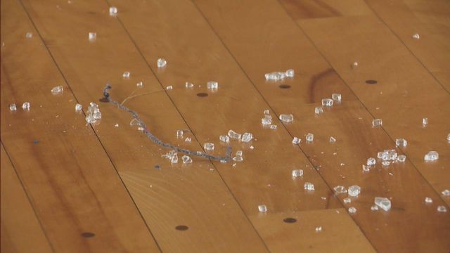 武道館で天井からカバー落下 破片が女性の右手首にあたる 当時館内では空手の大会が行われる 愛知・岡崎市