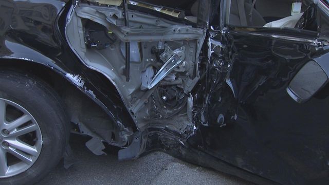無免許運転で街路灯に衝突 運転していた19歳少年が死亡 名古屋・守山区