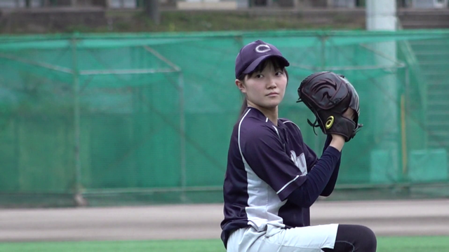 “二刀流”の女子高生侍、強烈バッティングの秘密は最速120㎞の左腕　「手で打つ」新感覚のスポーツとは？ベースボール５・森本愛華選手（18）