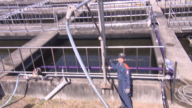 ためた“雨水”で防火服を洗い…深刻な水不足で消防にも影響 宇連ダムの“貯水率0.5%”で矢作川水系から緊急導水 渇水対策では初