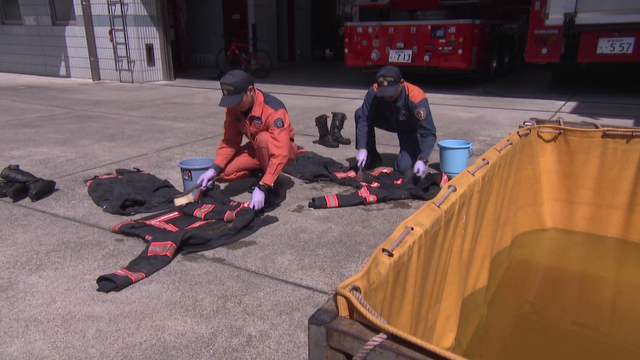 ためた“雨水”で防火服を洗い…深刻な水不足で消防にも影響 宇連ダムの“貯水率0.5%”で矢作川水系から緊急導水 渇水対策では初