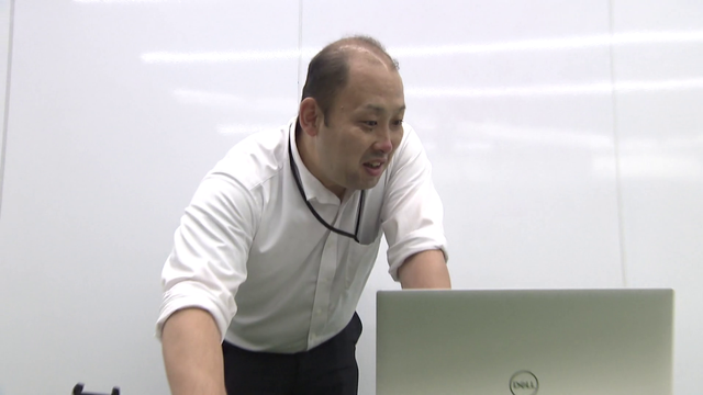 「それ詐欺やで」 警察官が本気で作った特殊詐欺対策動画 ラガーマンのタックルで詐欺電話を阻止!? 岐阜県警が初開催した動画コンテストの裏側に密着