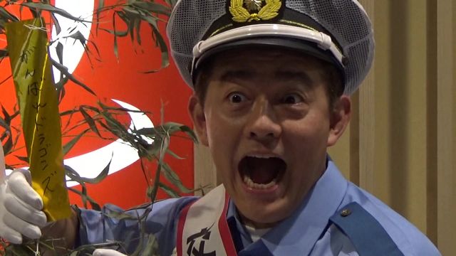 七夕に願いを込めて交通安全を呼びかける　愛知・小牧市出身の井戸田潤さん