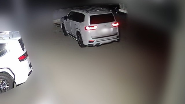 高級車の助手席ドアに開けられた穴⁉　名古屋周辺の自動車販売店で相次ぐ　海外での転売ルートをもつ犯行グループ関与か