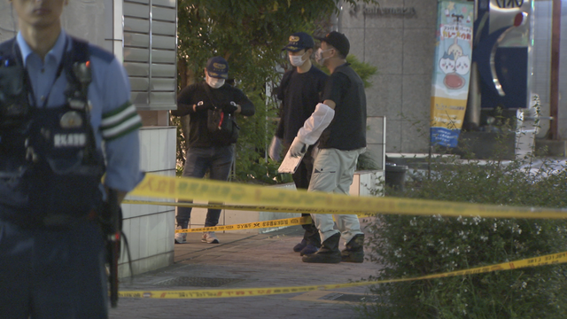 【速報】建物から男性が転落 歩行者の女性を巻き込む 2人とも意識不明の重体 名古屋・中区