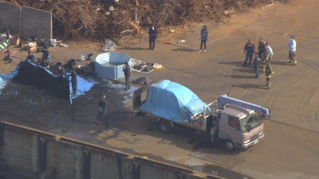 海中から引き揚げた車に遺体　年齢・性別不明　警察は身元の確認急ぐ　愛知県警