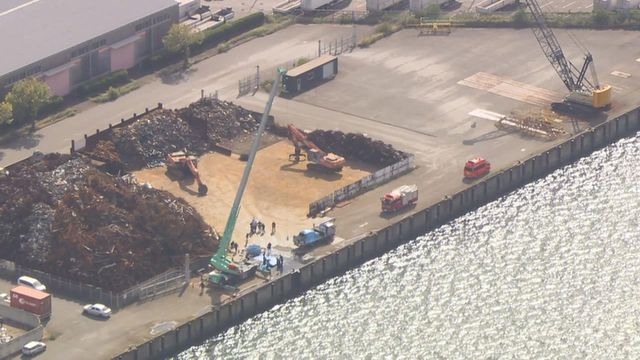 海中から引き揚げた車に遺体　年齢・性別不明　警察は身元の確認急ぐ　愛知県警