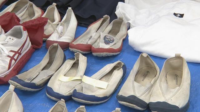「臭いを嗅いで興奮したかった」ドアガラスを割って侵入　体育館シューズなどを窃盗か　三重・四日市市
