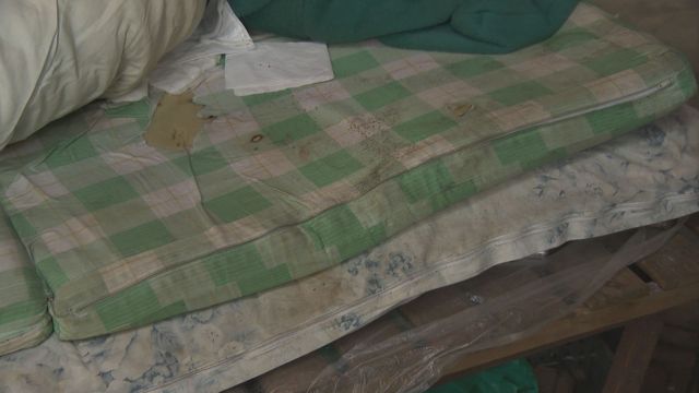 【衝撃】“起きたらＴシャツが真っ赤に燃えていた。脱ぐだけで精一杯”　寝込みを襲われた路上生活者の男性(87)語る　名古屋