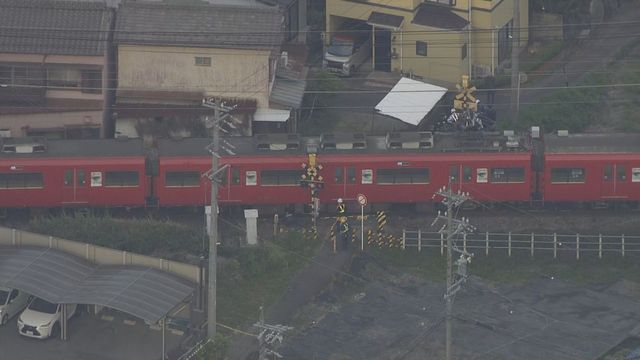 名鉄名古屋本線の踏切で1歳の男の子と回送列車が接触　岐阜・岐南町