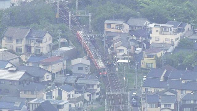 名鉄名古屋本線の踏切で1歳の男の子と回送列車が接触　岐阜・岐南町