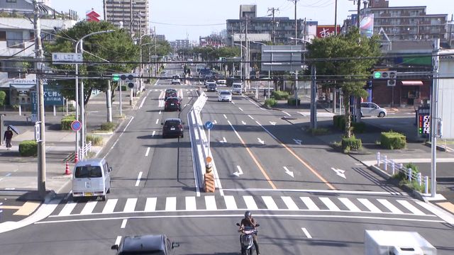 パトカーから逃走後“ひき逃げ”の疑いで運転手の男（18）を逮捕　名古屋・港区