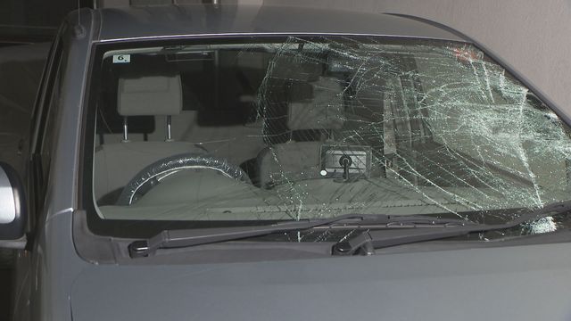 県道の交差点で軽自動車と歩行者が衝突　歩行者の女性が意識不明の重体　岐阜・大垣市